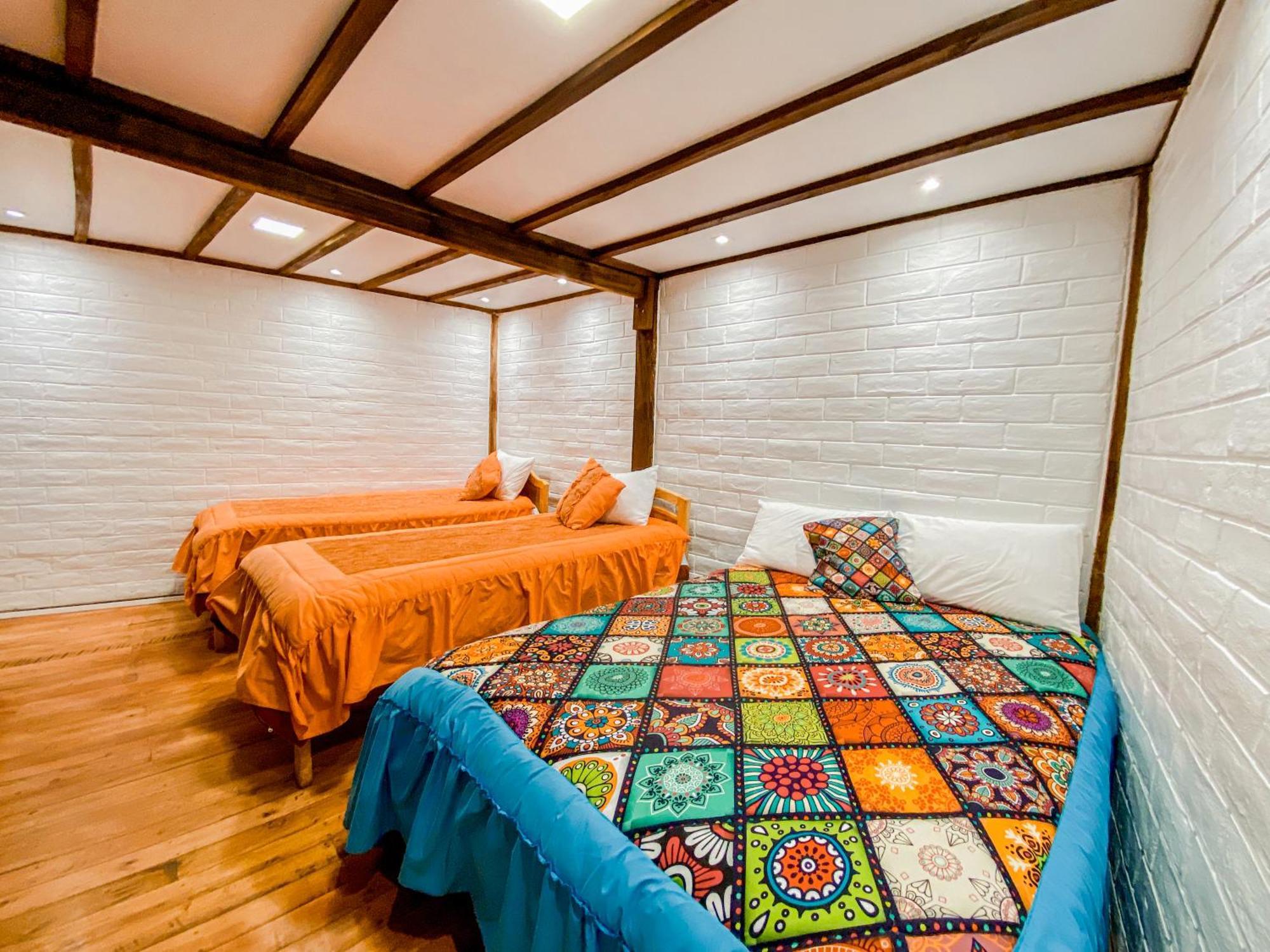 Chuza Longa Home Guamote Екстериор снимка